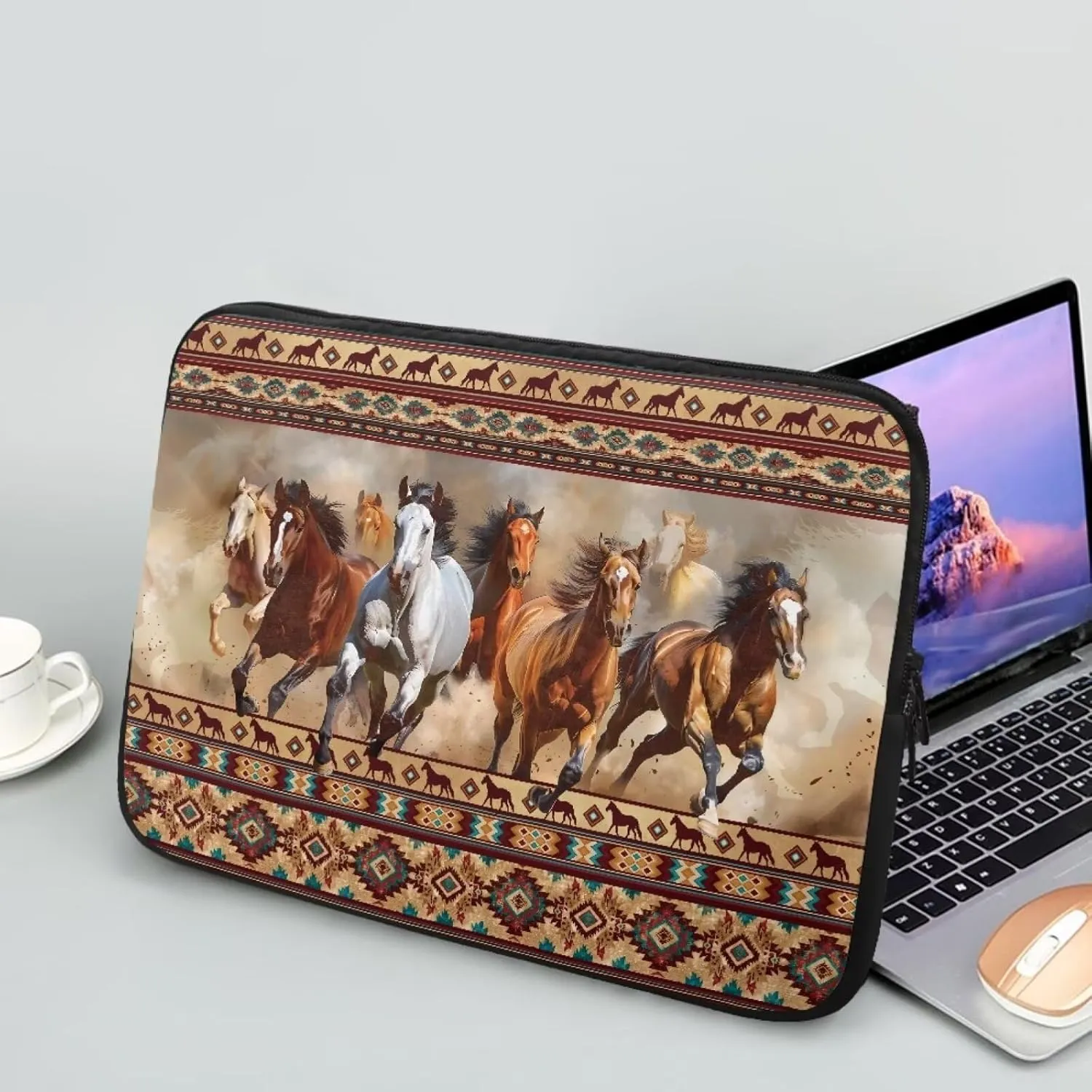17 Inch Brown Horse Tribe Art Native American Geometric Print Computer Bag, Zip Laptop Protector Notebook Carrying Case Protective Computer Bags for Women Men College
