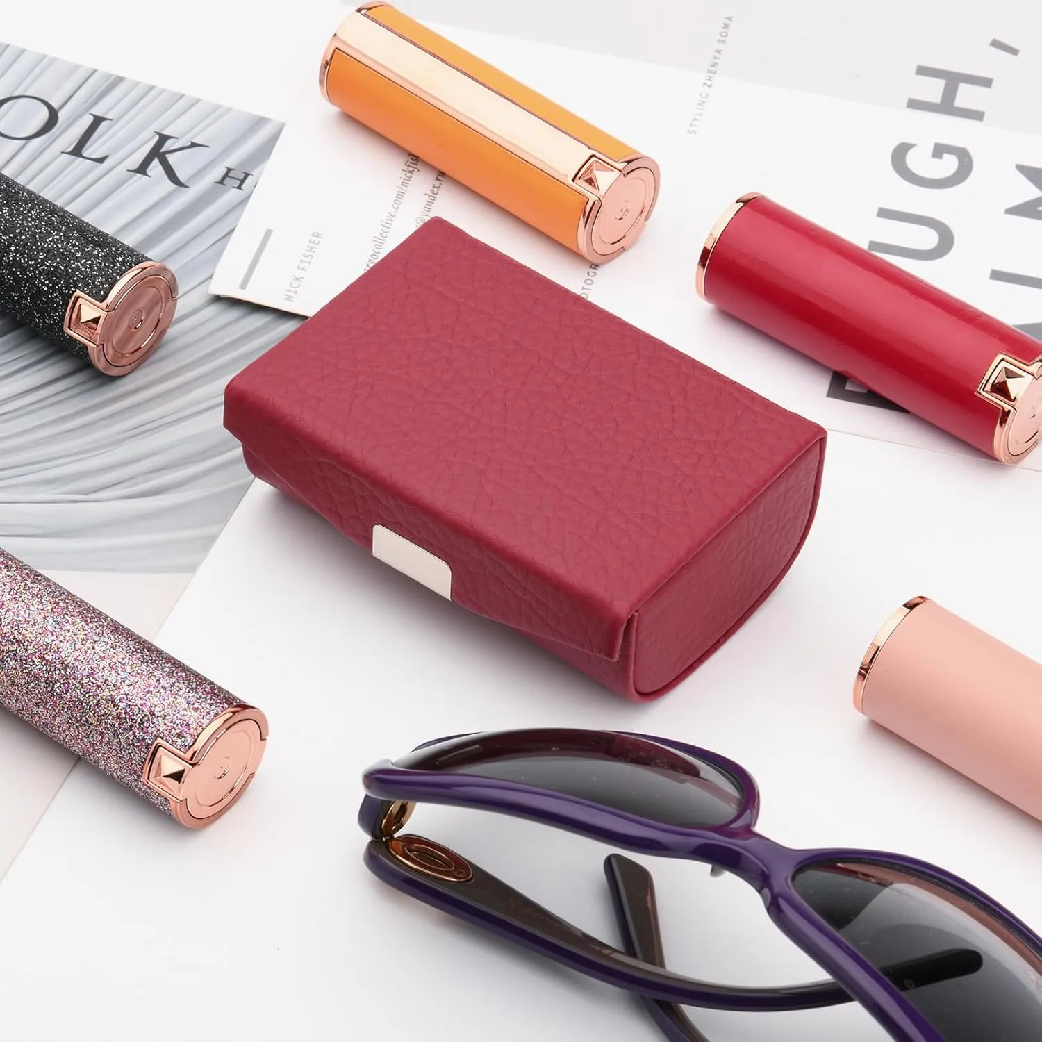 Beautyflier Large Lipstick Case with Mirror, Women’s PU Leather Lipstick Case Holder for Purse with Mirror Rectangle Makeup Travel Cases, Women's Portable Lipstick Pouch Travel Cosmetic Case (Red)