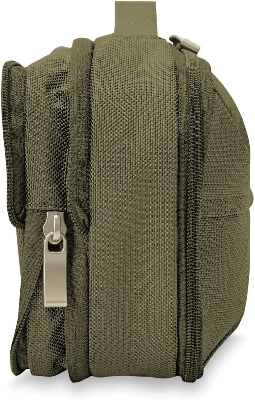 Briggs & Riley Baseline Toiletry Kits
