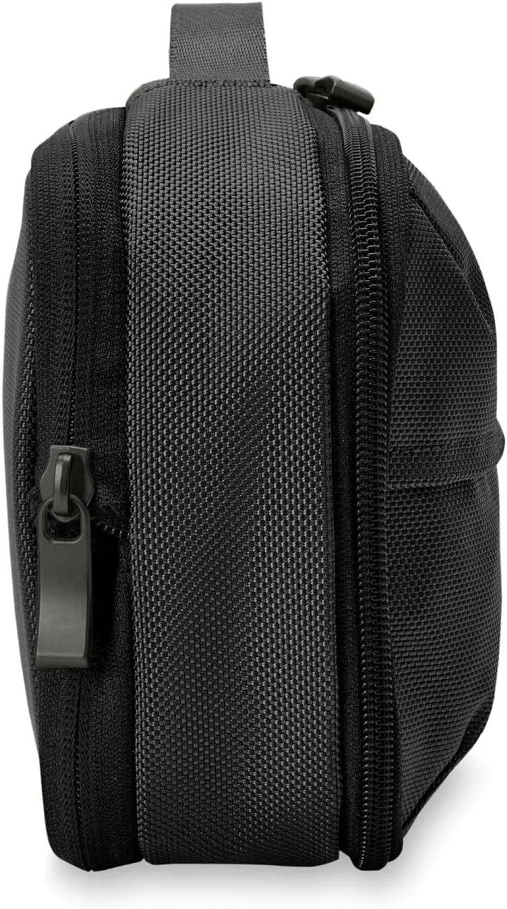 Briggs & Riley Baseline Toiletry Kits