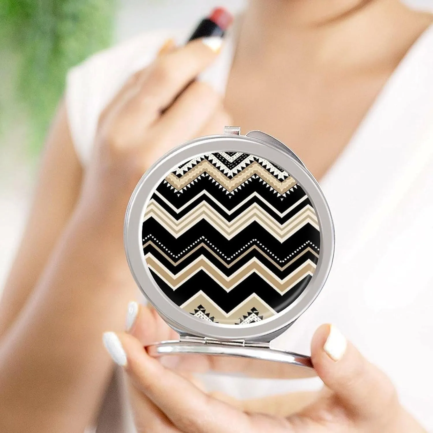 Compact Travel Makeup Mirror Small Handheld Black White Tan Zigzag Pocket Mirror 1X/2X 2-Sided Magnification Mirror Folding Vanity Mirror for Purse Handbag Gift
