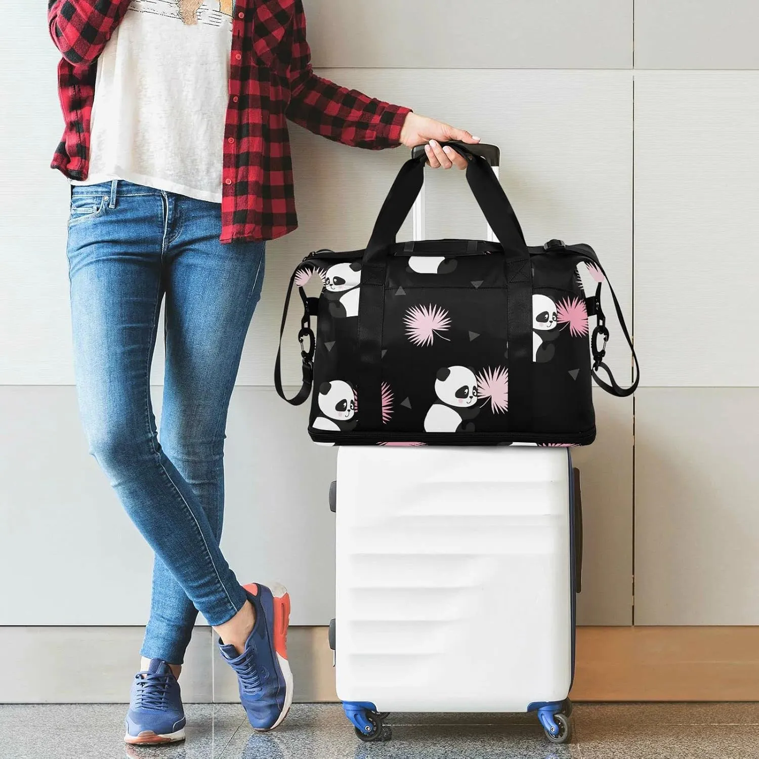 Cute Panda Bears Travel Duffel Bag for Women Men Gym Bag with Shoe Compartment Wet Pocket Carry On Weekender Overnight Bags for Hospital Gym Travel