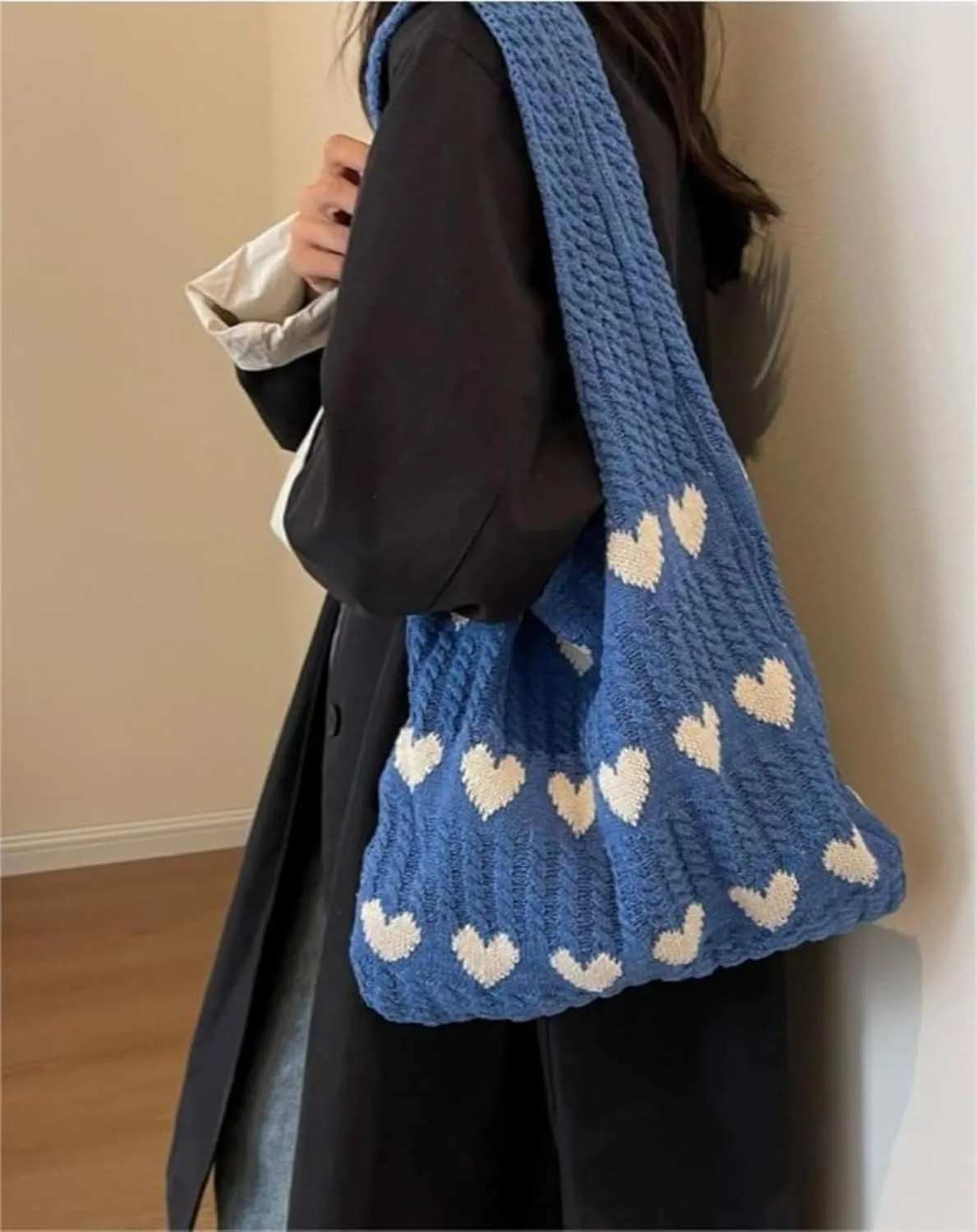 Heart Graphic Cute Tote Bags for Women Aesthetic Crochet Shoulder Handbags for Women Casual Beach