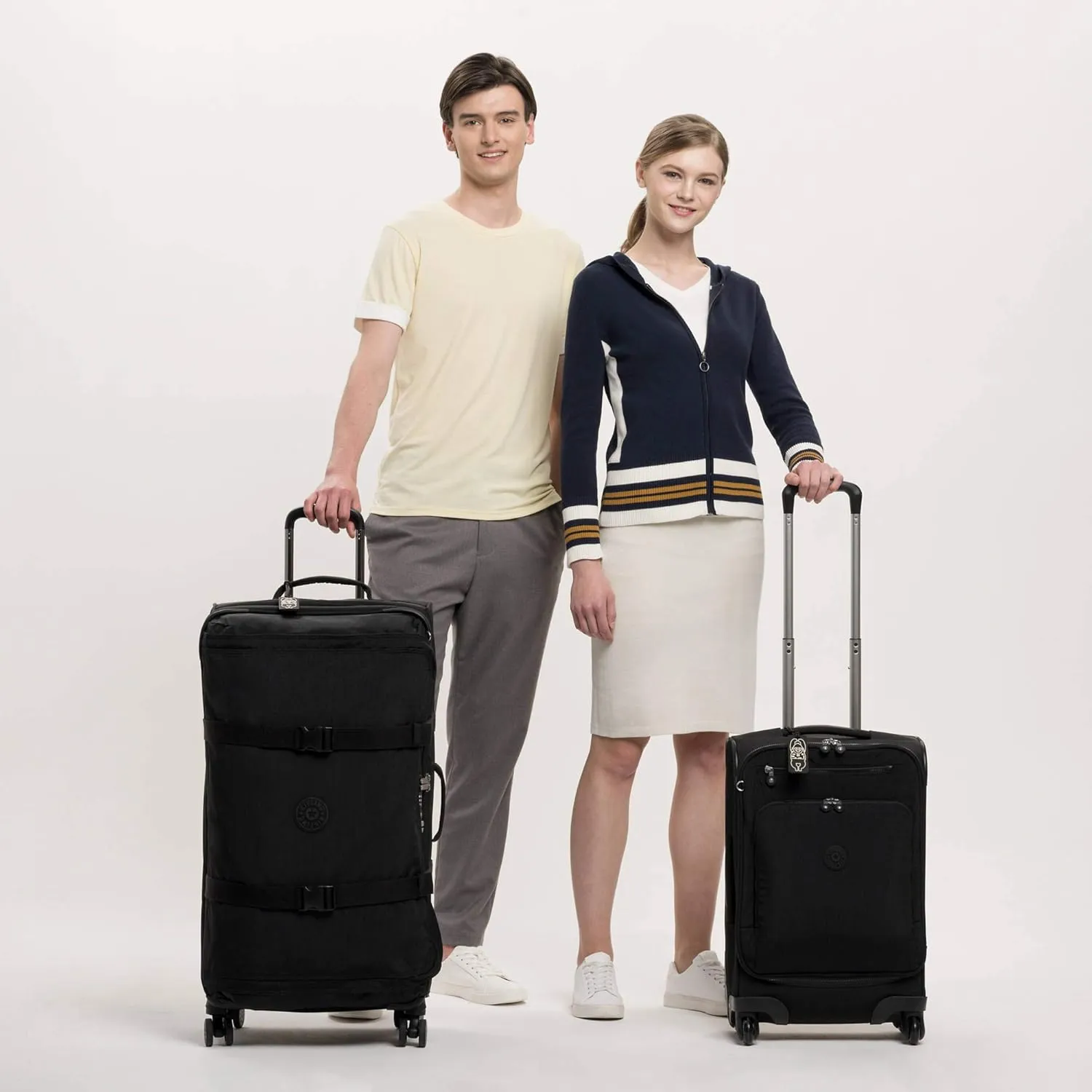 Kipling Spontaneous Softside Spinner Wheel Luggage, Integrated TSA Accepted Lock, Black Noir, Checked-Large,KI4193