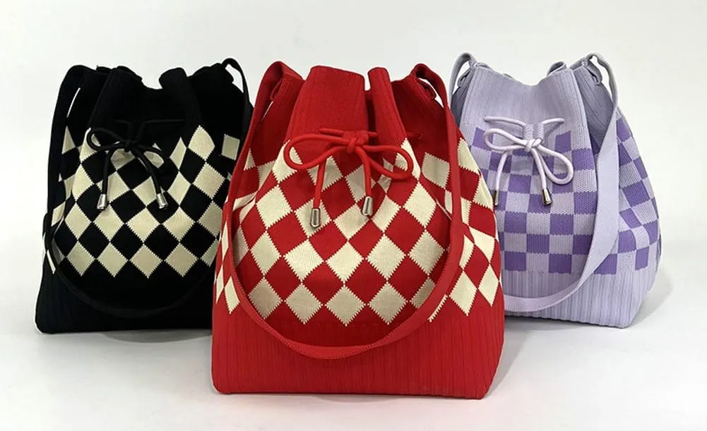 Knit Bucket Bag Women 2025 Trendy Spring Crochet Knitted Drawstring Shoulder Bags Crossbody Purse Geometric Pattern