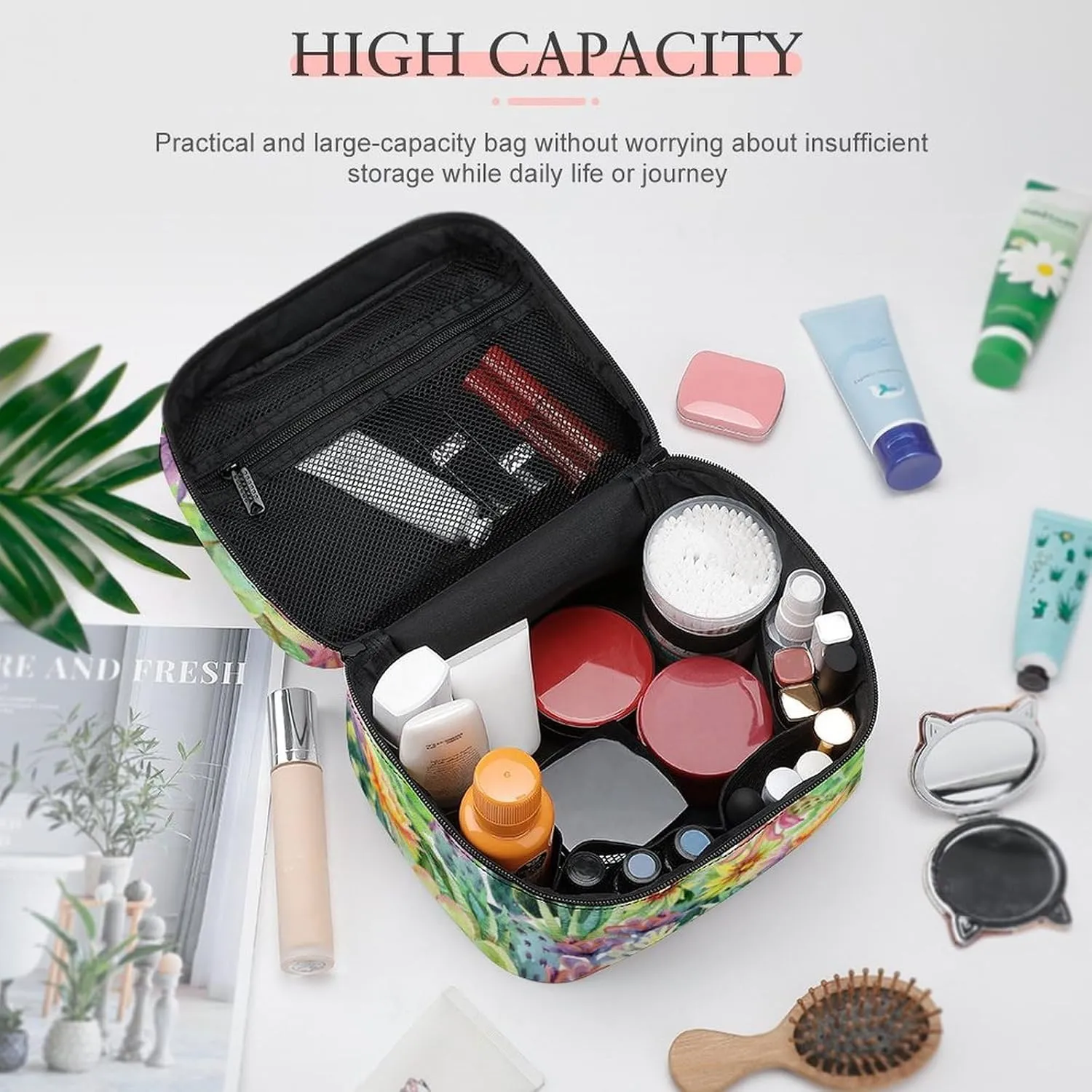 Makeup Bag Watercolor Cactus Flower Cosmetic Bag for Women, Beauty Zipper Makeup Organizer PU Leather Waterproof Toiletry Train Case