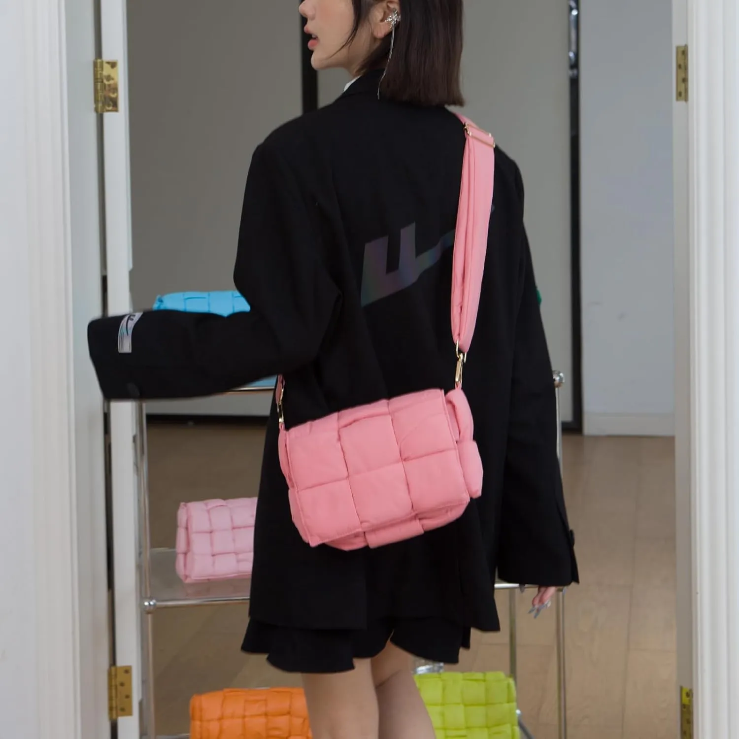 NAARIIAN Shoulder bags for women, Light-weight small puffer purses waterproof, hand-woven puffy bag crossbody handbag
