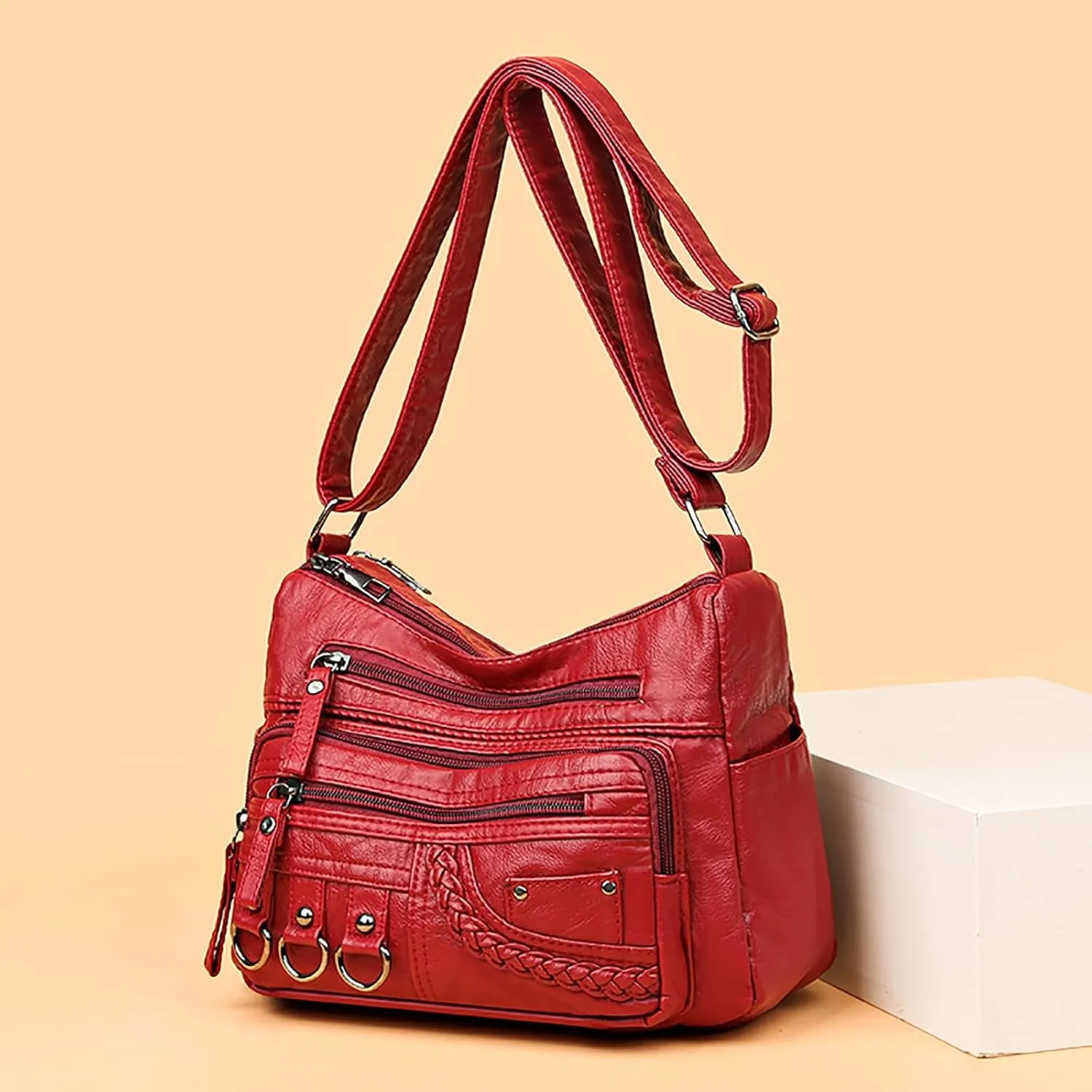 New Vintage Fashionable Large Space Weaving Crossbody Bag Simple And Magnificent Messenger Bag with Lots (Red, One Size)