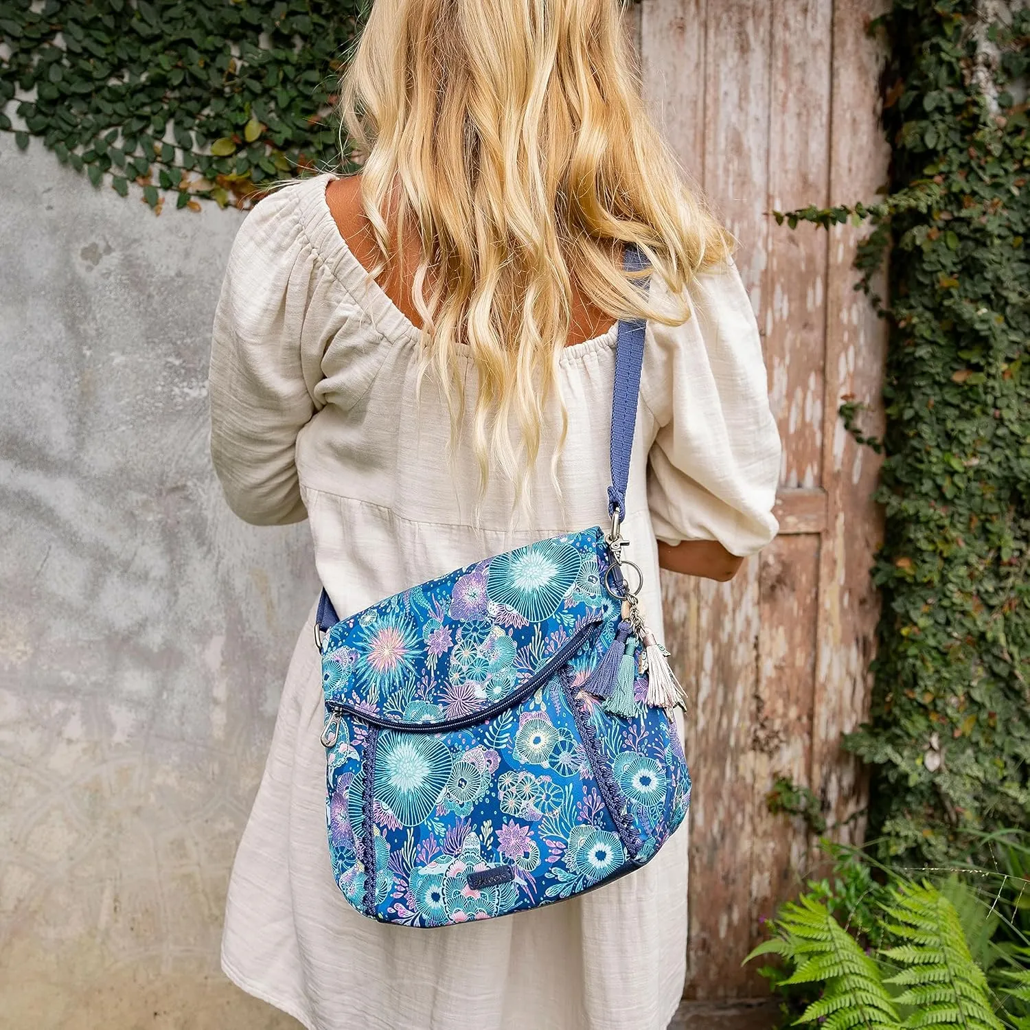 Sakroots Artist Circle Foldover Crossbody