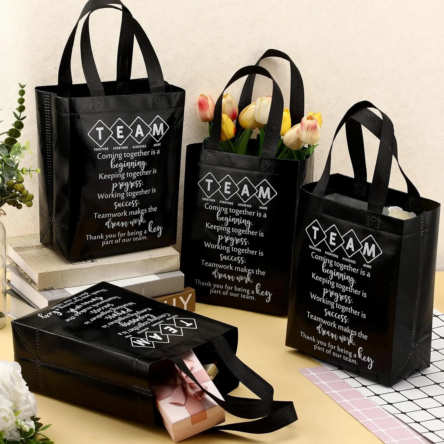 Sweetude Team Appreciation Gifts Bags Reusable with Handles Gift Bags Thank you gifts for Employee Coworker(Black,25 Pcs)