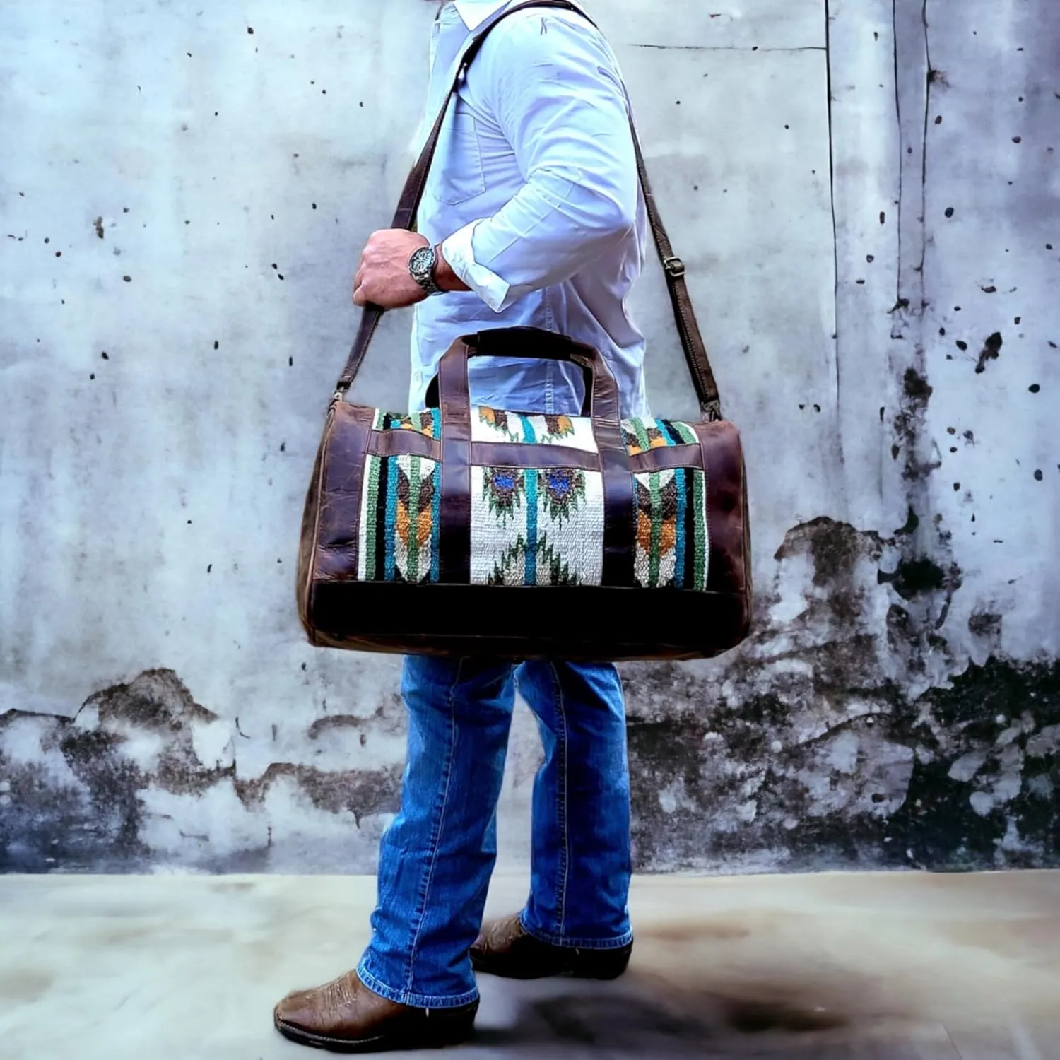 The Southwestern Antique Dark Saddle Brown Leather Aztec Weekender Duffel Bag - 45L (Aspen)