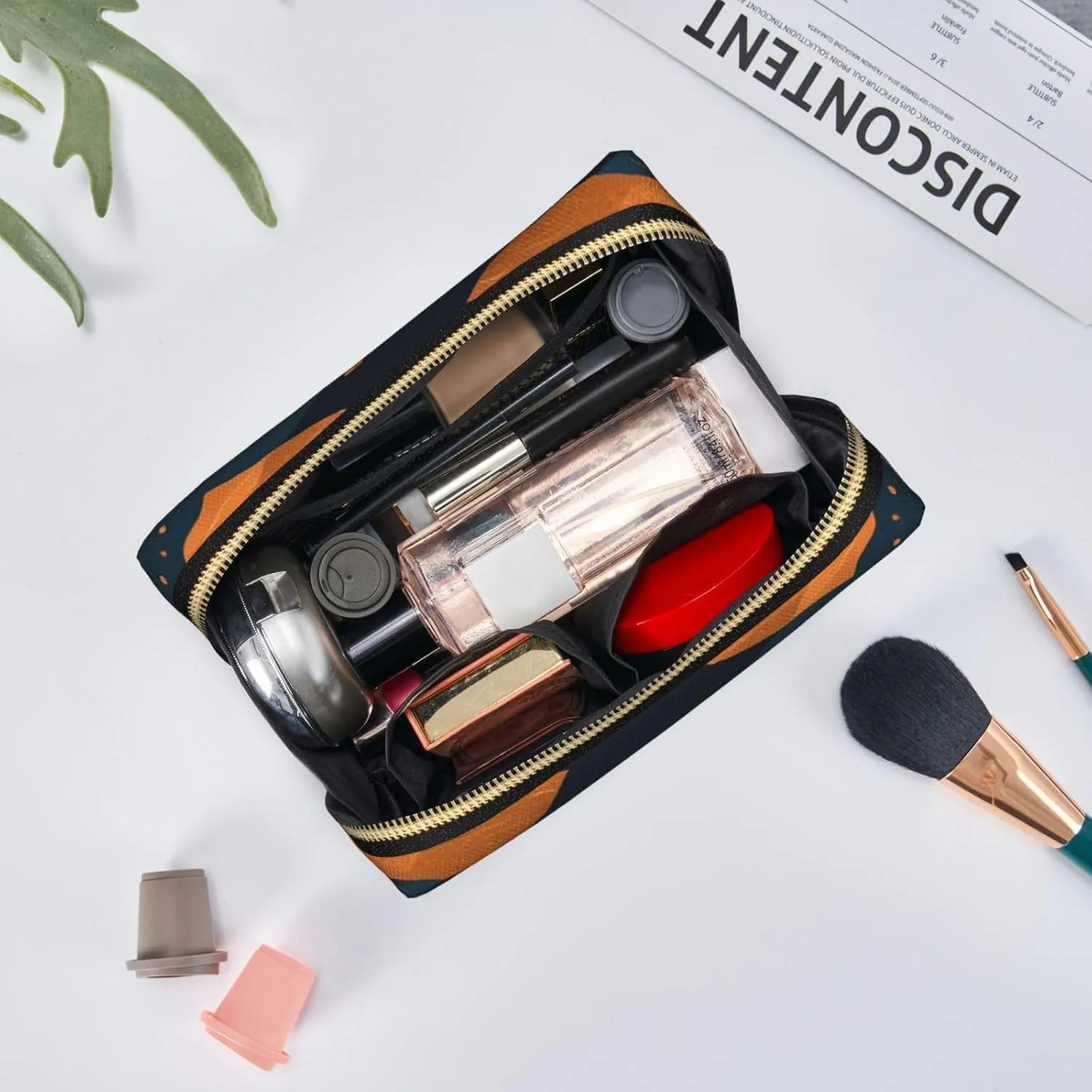 Toiletry Bag for Women Men Dopp Kit Travel Makeup Bag Mountains and Houses Make Up Organizers Cosmetic Bag