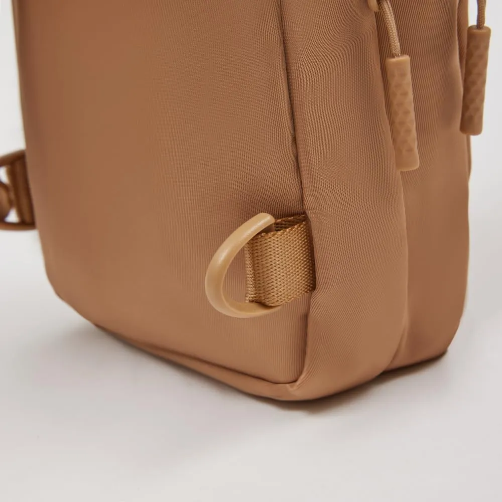 VAKAER Small Crossbody Bag Purse Women‘s Sling Bag Daypack Backpack with Convertible Adjustable Strap for Travel Hiking (Camel)
