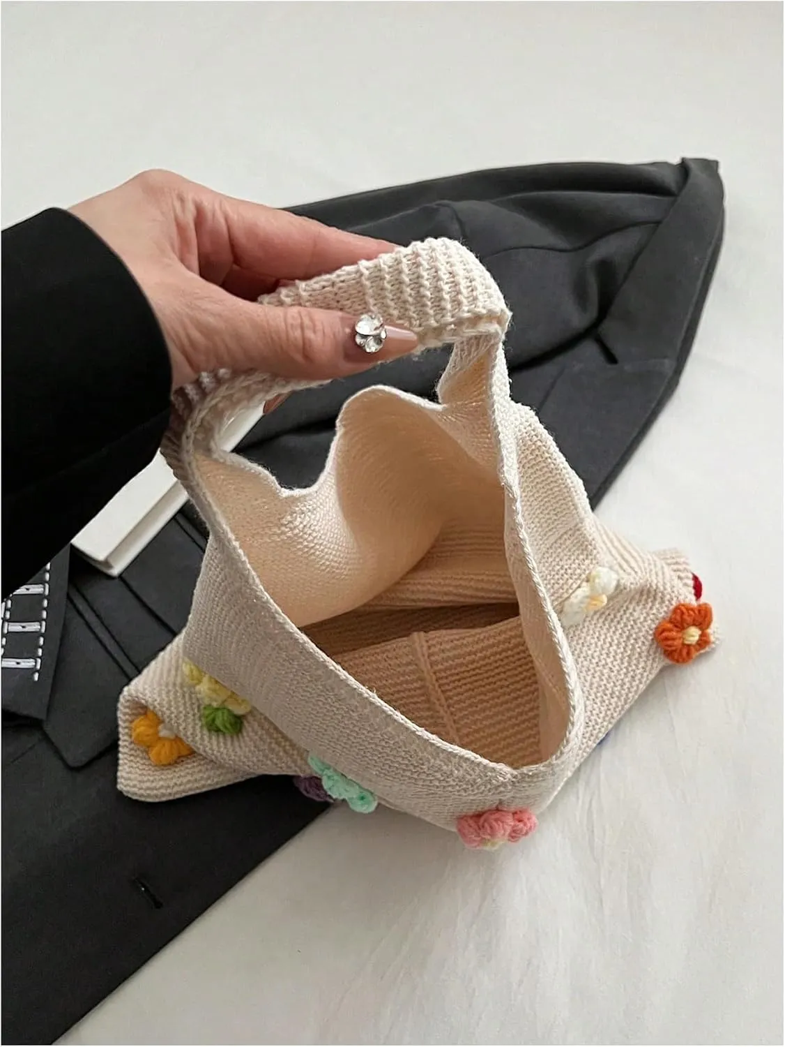 Verdusa Women's Flower Applique Knitted Shoulder Bag Hobo Tote Bags Casual Handbag