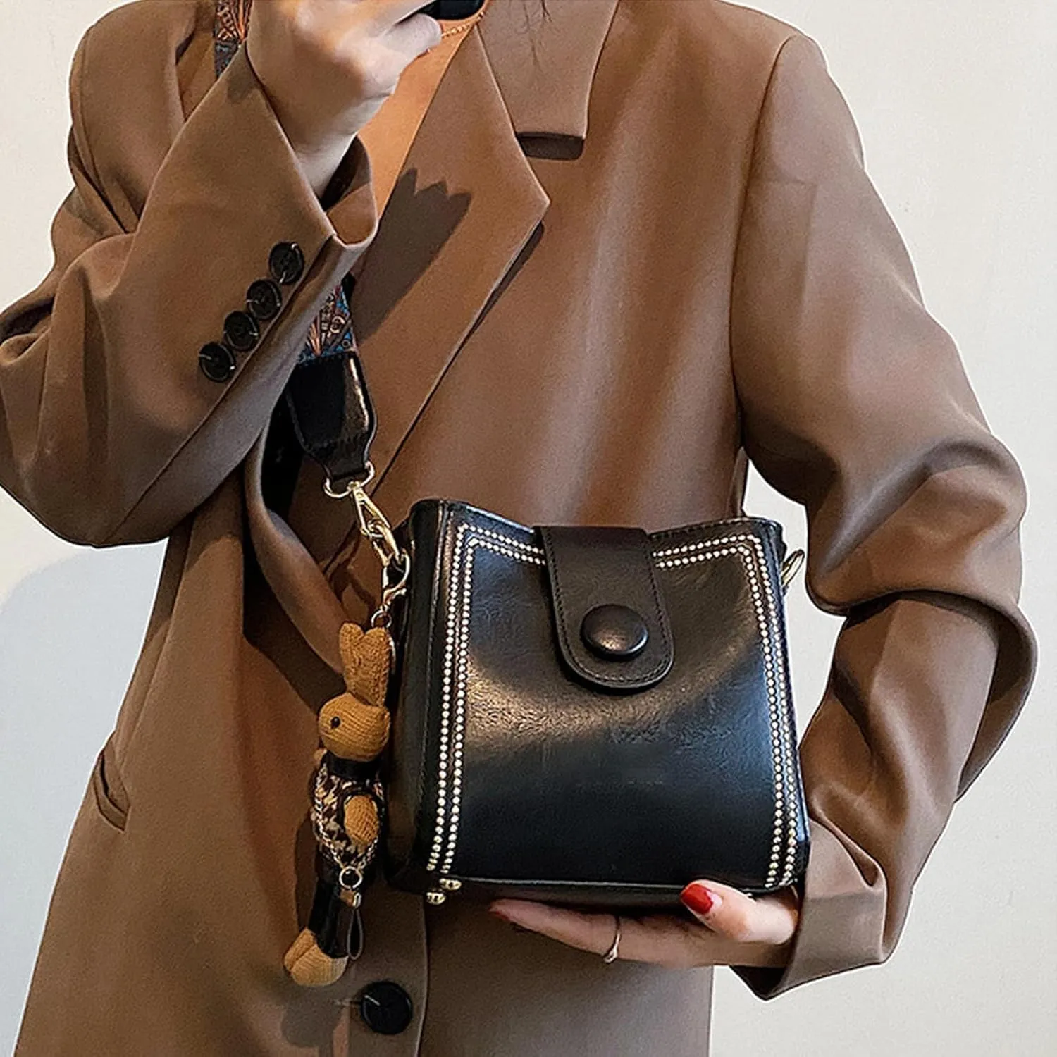 Vintage Retro Small Water Bucket Bag, Vintage Fashion Bag With Adjustable Wider Shoulder Strap (Black)