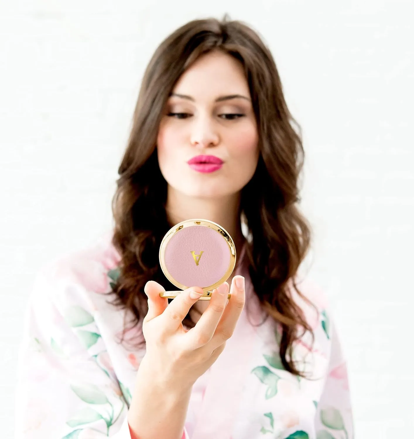 WEDDINGSTAR Custom Engraved Faux Leather Personalized Compact Mirror, Gold - Initial Monogram