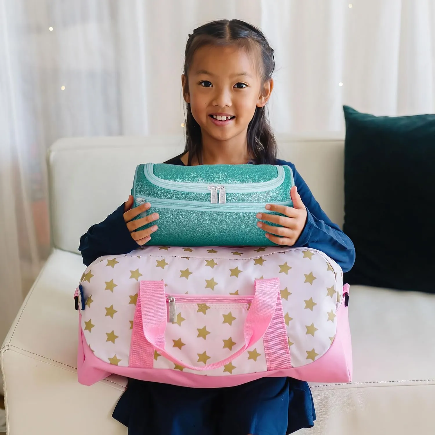 Wildkin Toiletry Bag for Boys and Girls, Ideal for School, Weekend, or Overnight Travel
