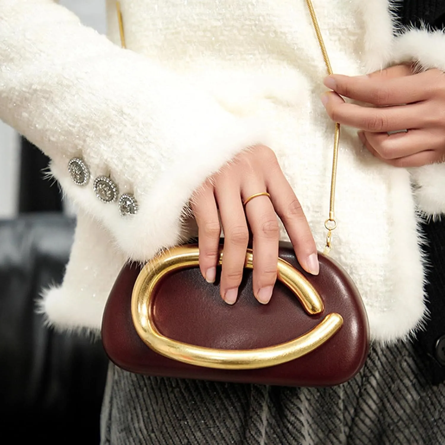 Women PU Leather Evening Handbags,Gold Metal Handle Clutch Bag With Chainin,Box Clutch Purses for Various Events